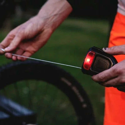 Antivol Câble Vélo Compact FLX Avec Lumière Intégrée Hiplok – Image 3