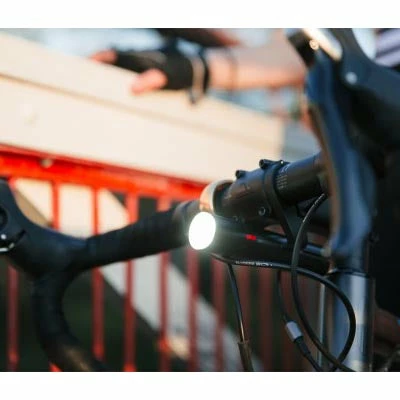 Feu Vélo Avant 700 Lumens PWR ROAD Avec Batterie Externe Knog – Image 3