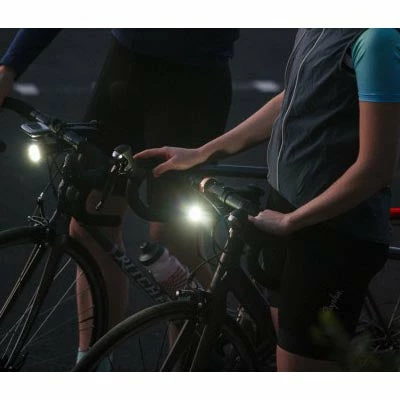 Feu Vélo Avant 700 Lumens PWR ROAD Avec Batterie Externe Knog – Image 6